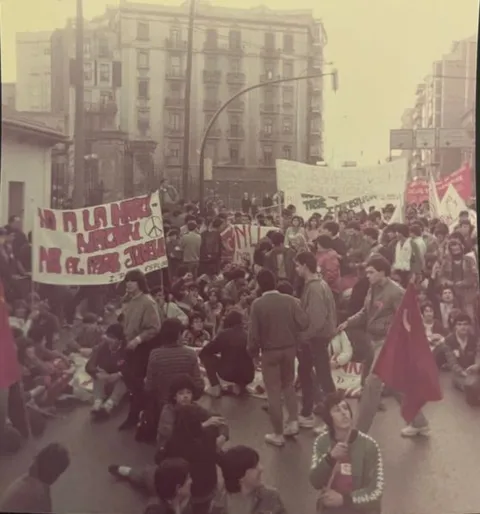 2.17-Marchacontraelparojuvenil2-ColumnaBaixLlobregat-1983