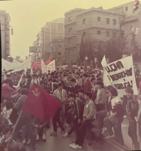 2.18-Marchacontraelparojuvenil3-ColumnaBaixLlobregat-1983