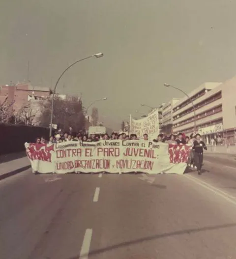 2.19-Marchacontraelparojuvenil4-ColumnaBaixLlobregat-1983
