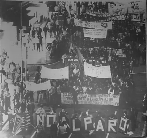 2.23-Marchascontraelparojuvenil-1983