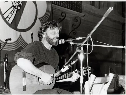 5.21-Musica-a-la-Festa-de-Revolucio-85